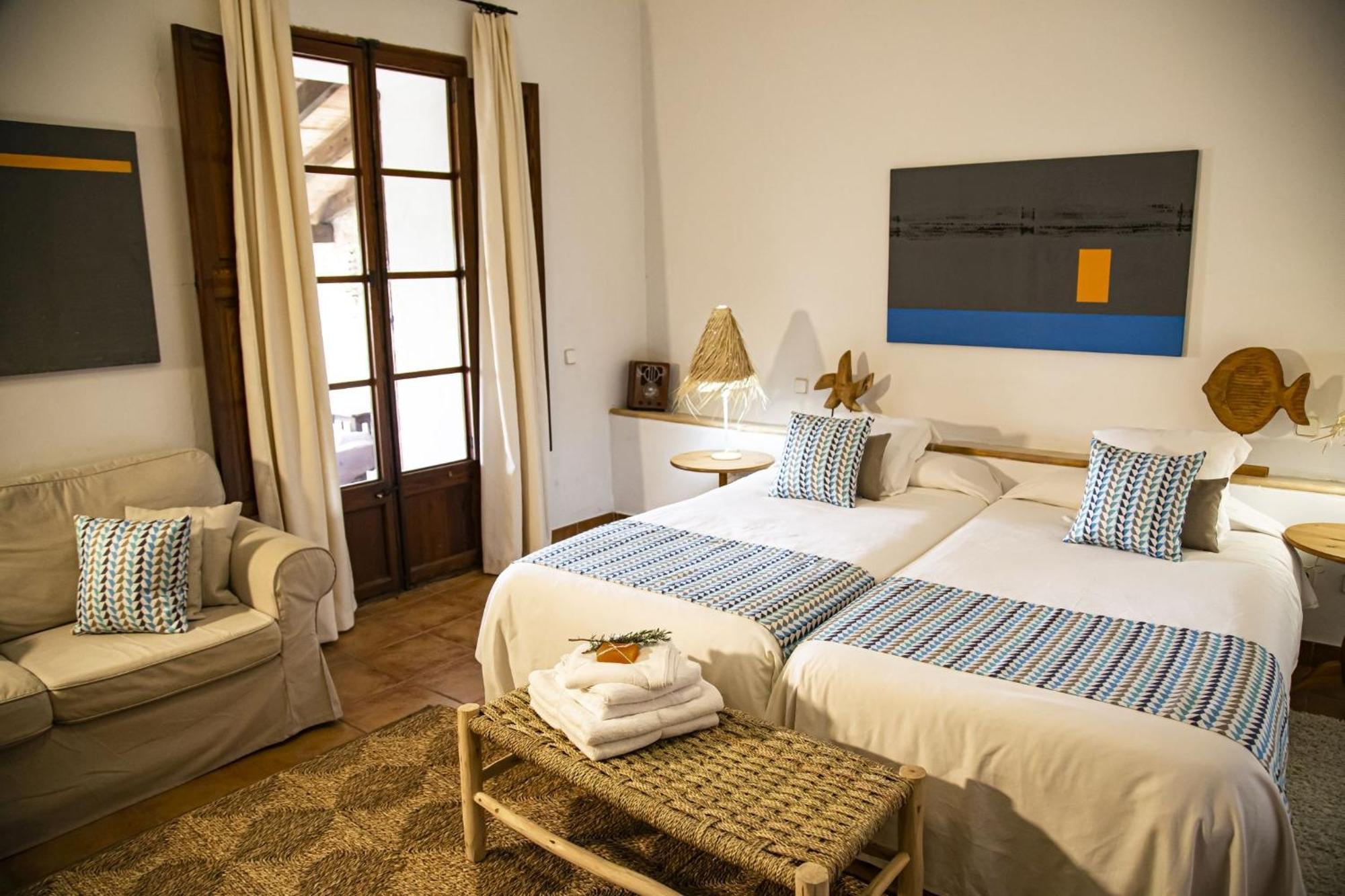 León De Villa Sineu (Mallorca)